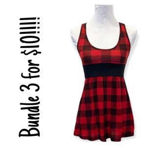 Max Rave Junior’s L Buffalo plaid tank top, GUC